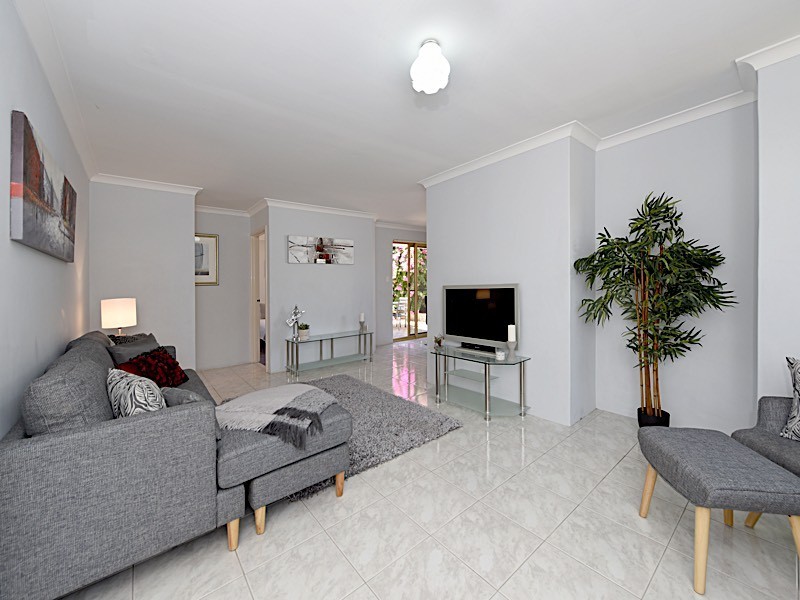 1/44 Albemarle Street, Doubleview WA 6018