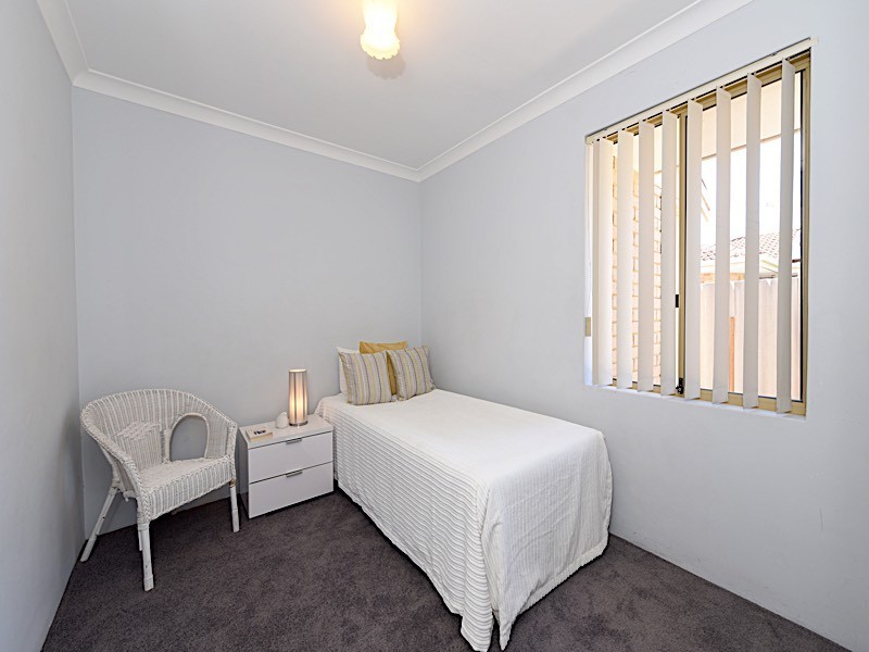 1/44 Albemarle Street, Doubleview WA 6018