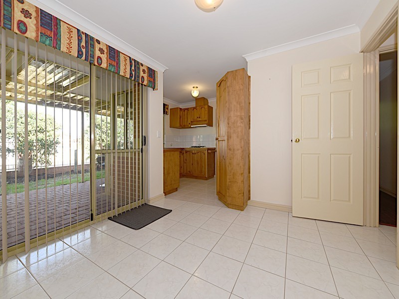 1/42 Shaw Road, Dianella WA 6059