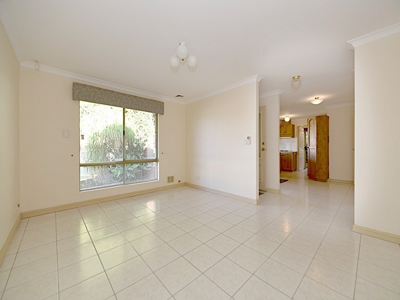 1/42 Shaw Road, Dianella WA 6059