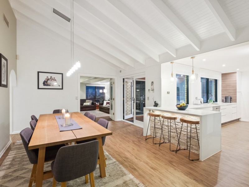 26 Chessell Drive, Duncraig WA 6023