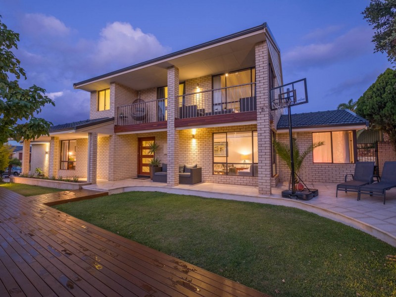 26 Chessell Drive, Duncraig WA 6023