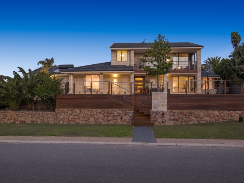 26 Chessell Drive, Duncraig WA 6023