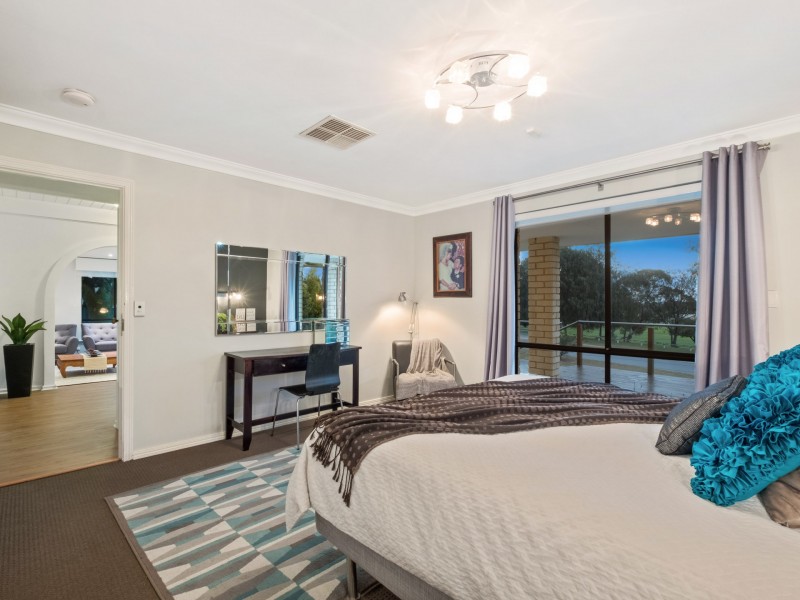 26 Chessell Drive, Duncraig WA 6023