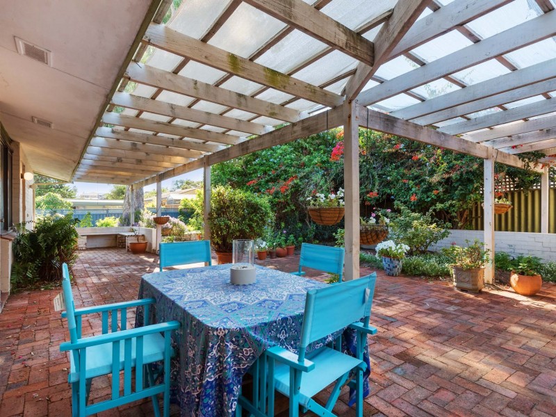 8 Belford Road, City Beach WA 6015