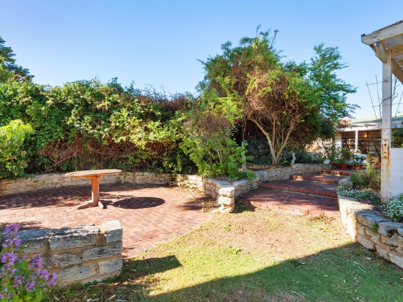 8 Belford Road, City Beach WA 6015