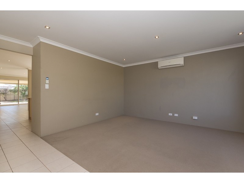 21 Spindrift Street, Jindalee WA 6036