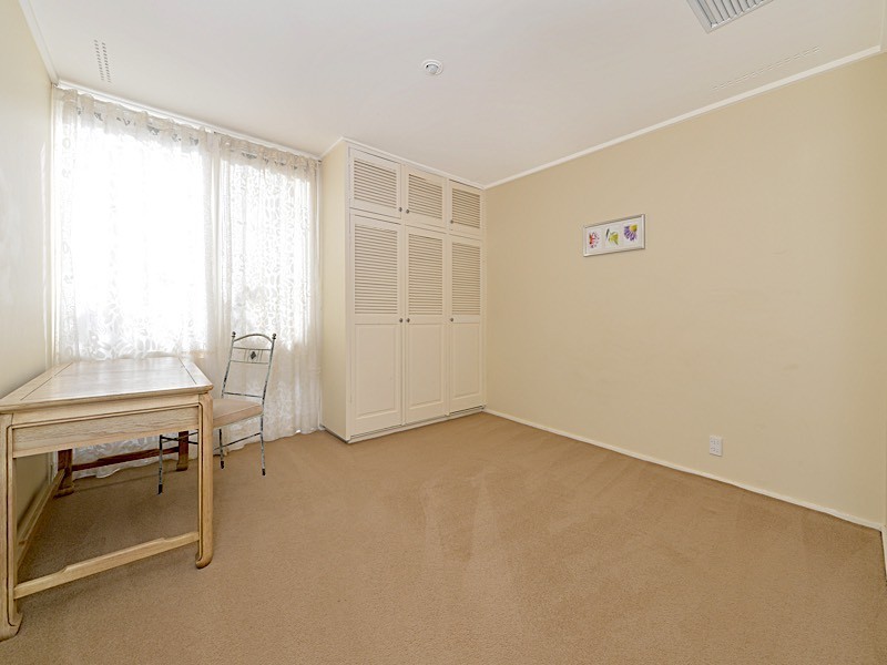 4 Dandaloo Road, City Beach WA 6015