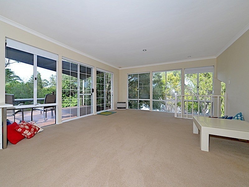 4 Dandaloo Road, City Beach WA 6015