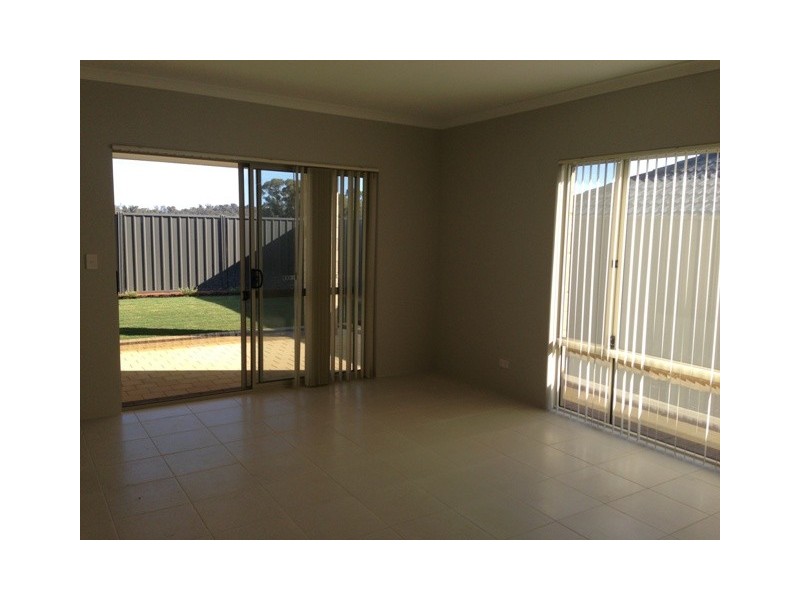 10 Kingcote Road, Baldivis WA 6171