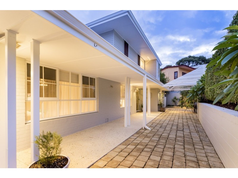 12 Jenkins Place, Wembley Downs WA 6019