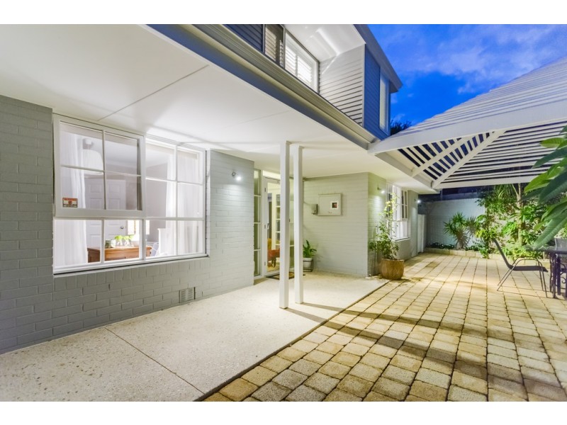 12 Jenkins Place, Wembley Downs WA 6019