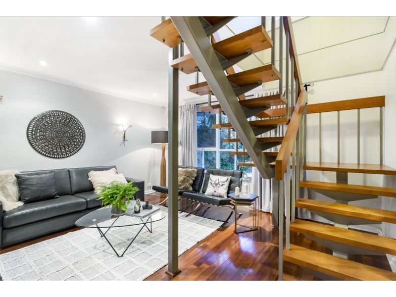 12 Jenkins Place, Wembley Downs WA 6019