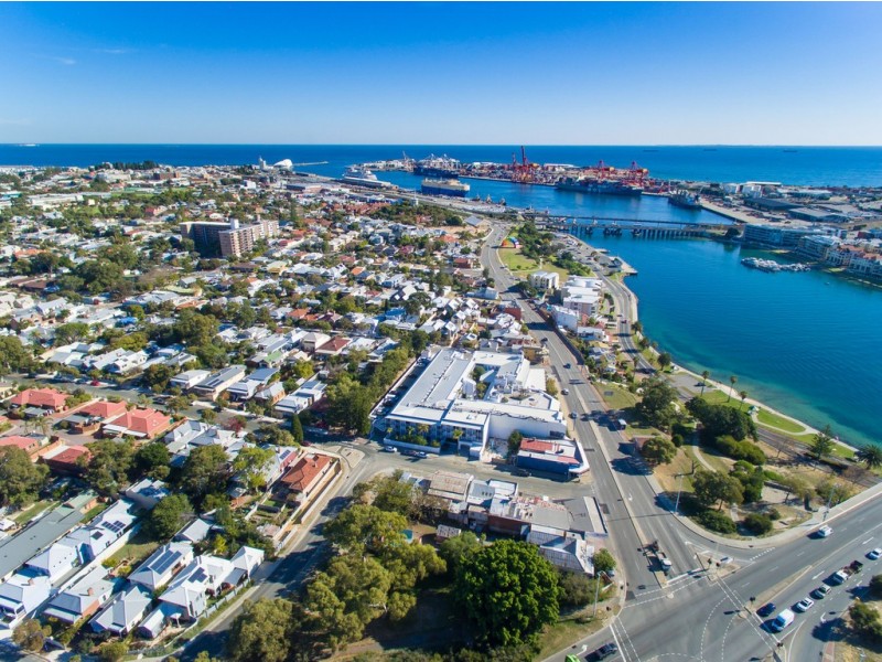 30 Silas Street, East Fremantle WA 6158
