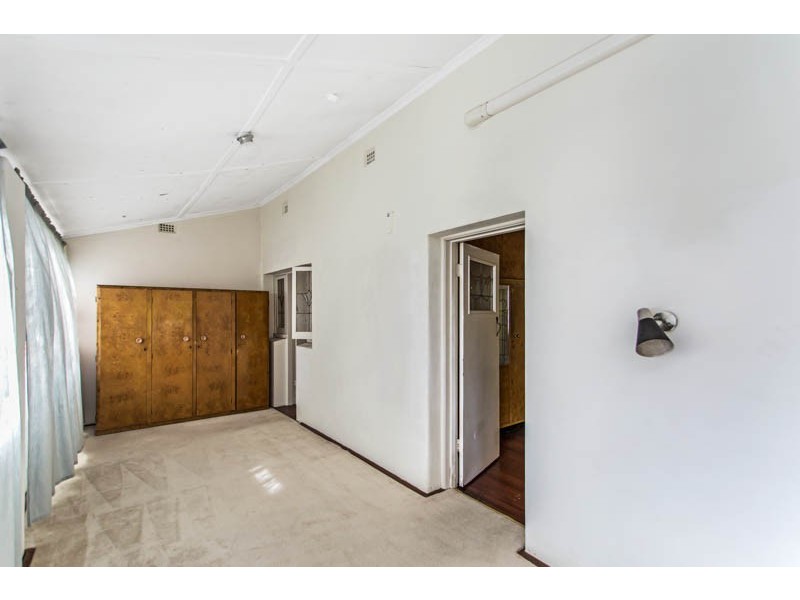 385 Mill Point Road, South Perth WA 6151