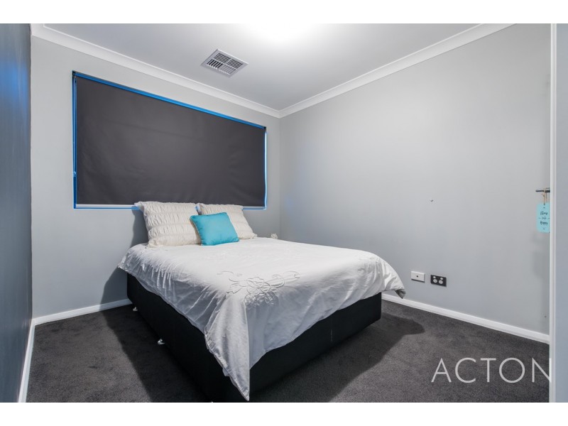 8 Crowned Way, Alkimos WA 6038