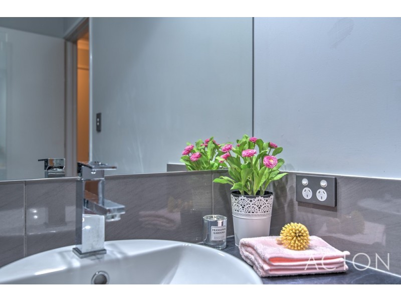 8 Crowned Way, Alkimos WA 6038