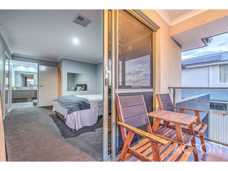 8 Crowned Way, Alkimos WA 6038