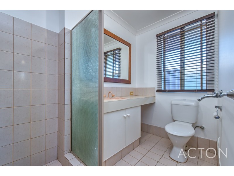 62 St Barnabas Boulevard, Quinns Rocks WA 6030