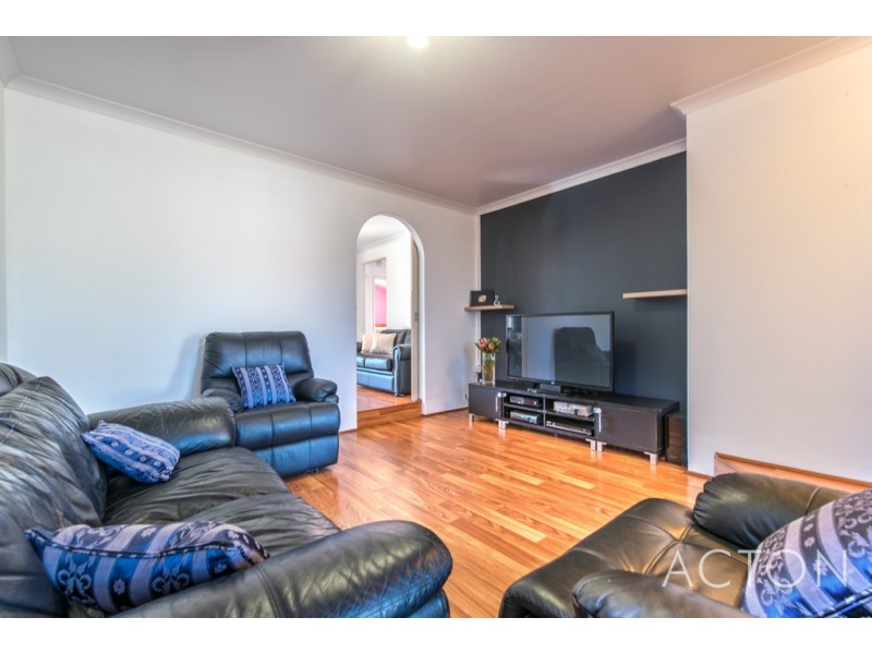 62 St Barnabas Boulevard, Quinns Rocks WA 6030