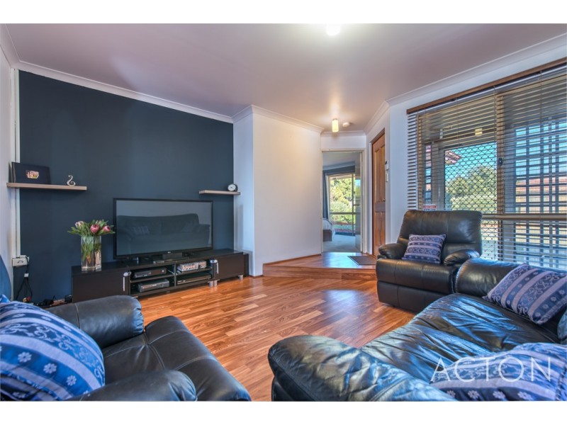62 St Barnabas Boulevard, Quinns Rocks WA 6030