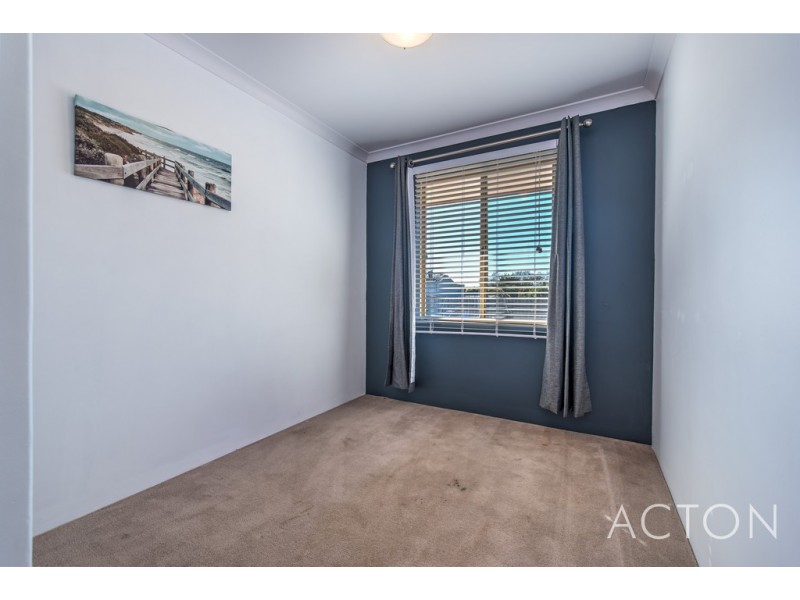 62 St Barnabas Boulevard, Quinns Rocks WA 6030