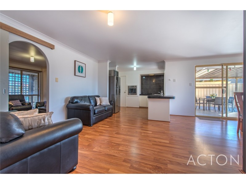 62 St Barnabas Boulevard, Quinns Rocks WA 6030