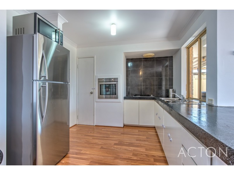62 St Barnabas Boulevard, Quinns Rocks WA 6030