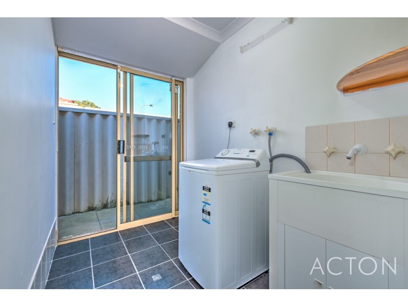 62 St Barnabas Boulevard, Quinns Rocks WA 6030