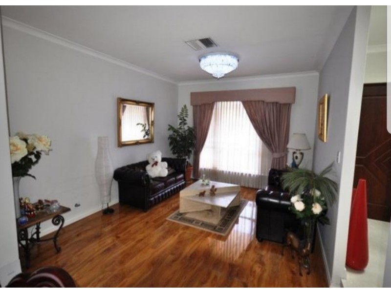 7 Rome Way, Dianella WA 6059