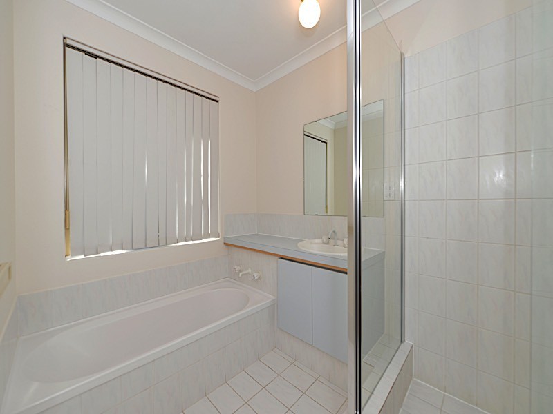 7 Shipwright Avenue, Wellard WA 6170