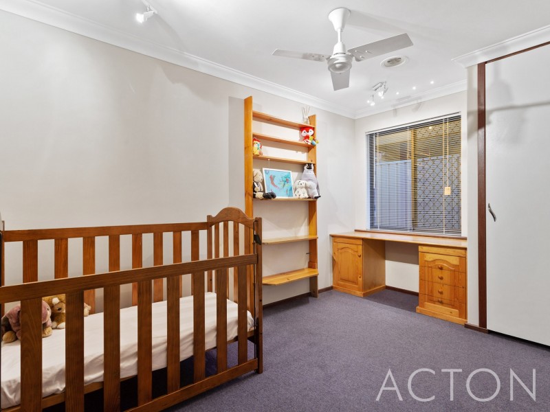 7 Nimrod Place, Hillarys WA 6025