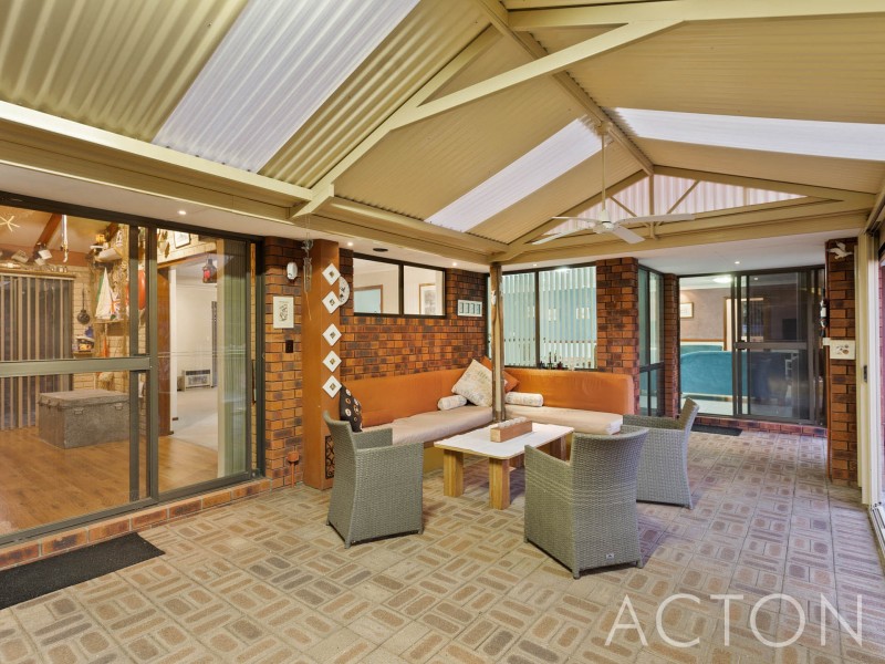 7 Nimrod Place, Hillarys WA 6025