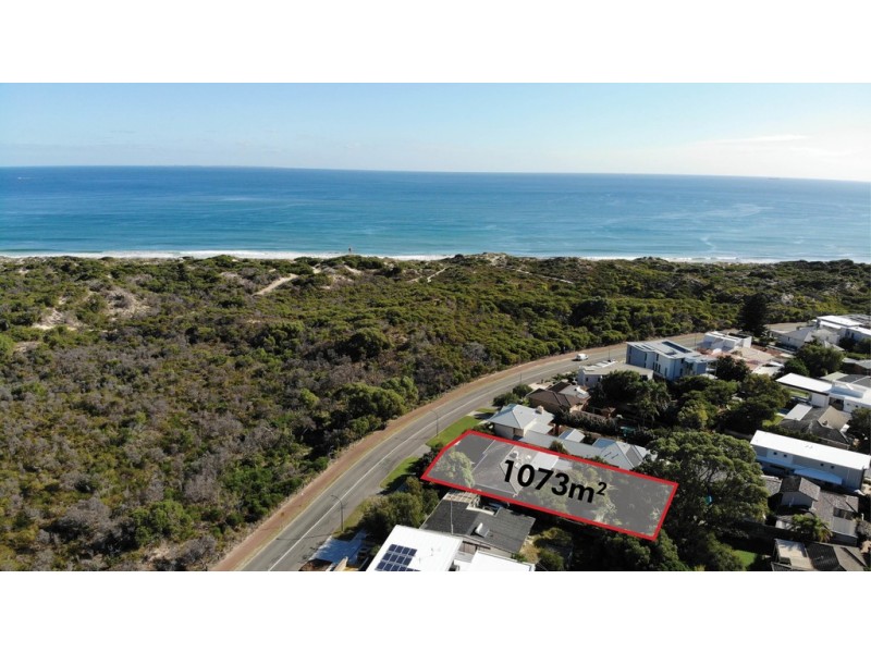 8 Challenger Parade, City Beach WA 6015
