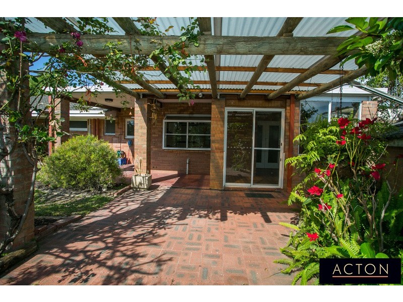 8 Challenger Parade, City Beach WA 6015