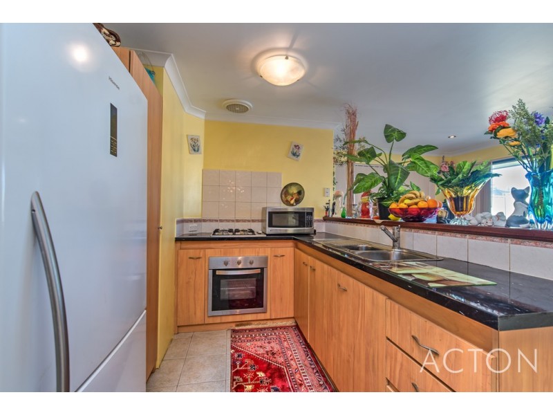 43 Dalvik Avenue, Merriwa WA 6030