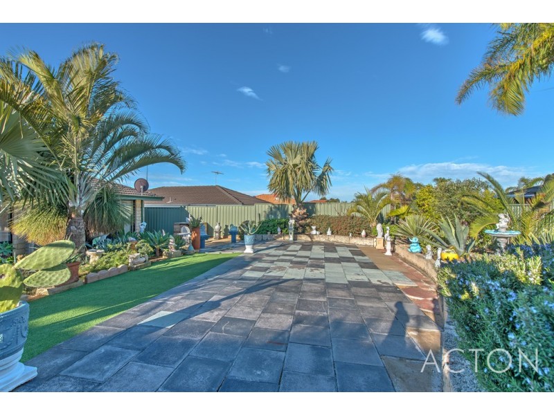 43 Dalvik Avenue, Merriwa WA 6030