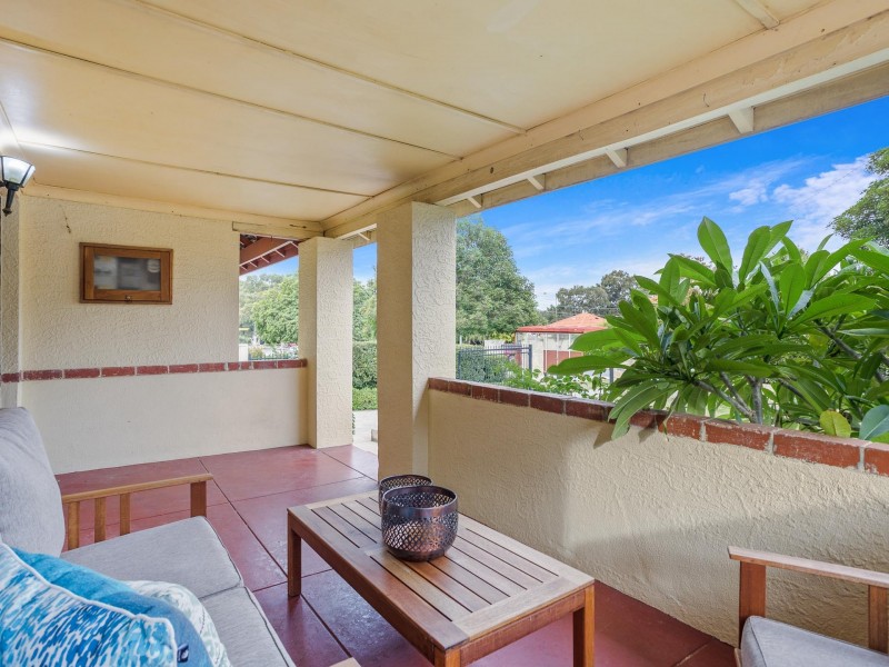 6 Alderbury Street, Floreat WA 6014