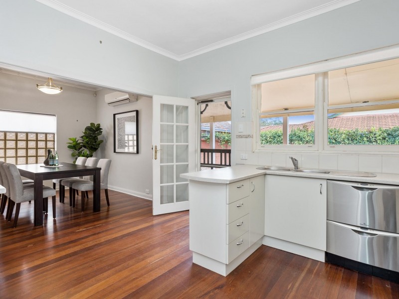 6 Alderbury Street, Floreat WA 6014