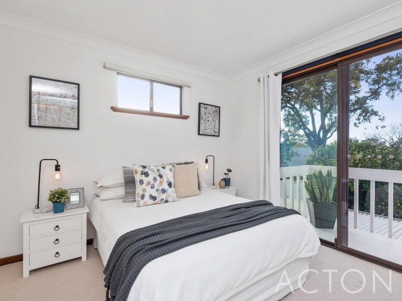 31 Winmarley Street, Floreat WA 6014