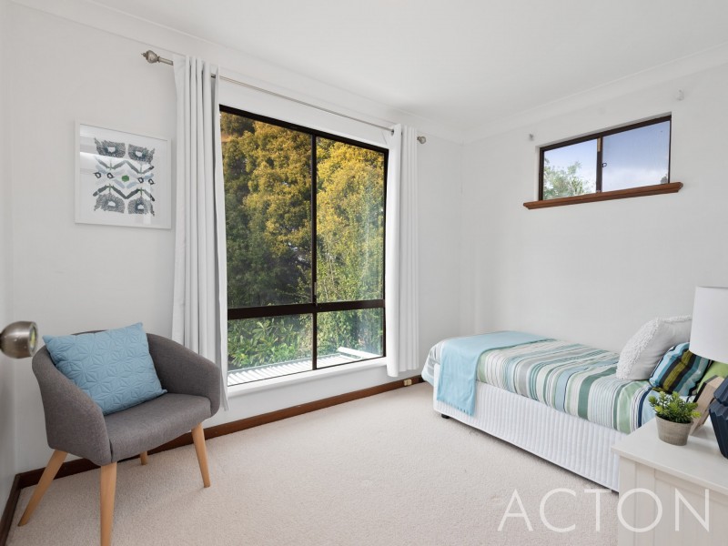 31 Winmarley Street, Floreat WA 6014