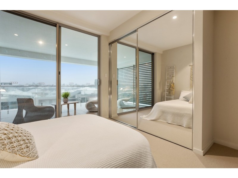 5/ 13 O’Connor Close, North Coogee WA 6163