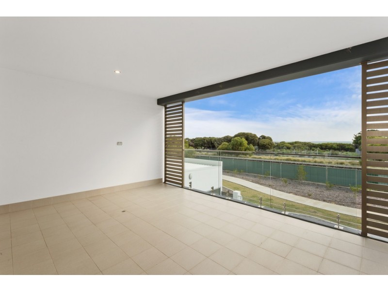 5/ 13 O’Connor Close, North Coogee WA 6163