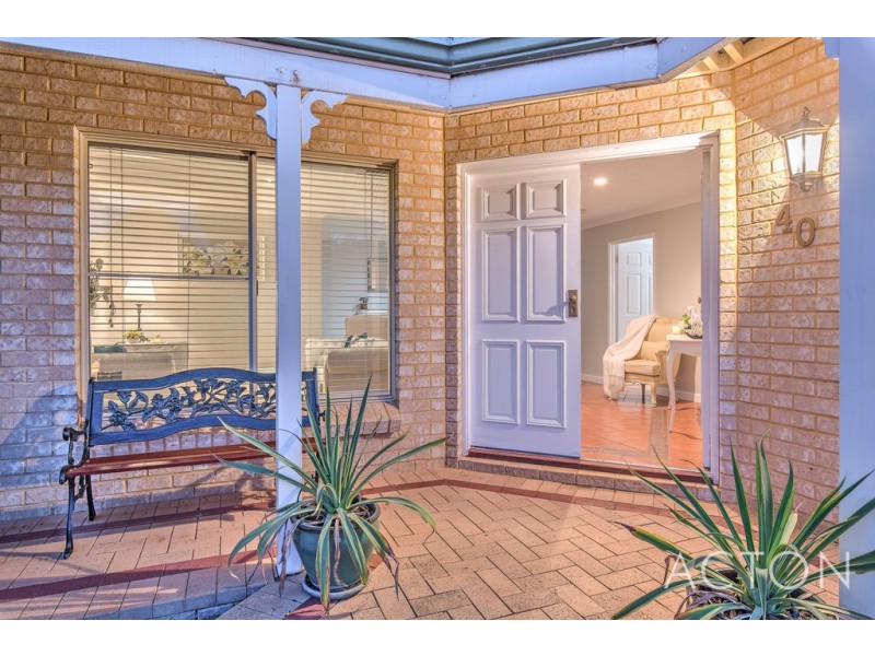 40 ABBEVILLE CIRCLE, Mindarie WA 6030