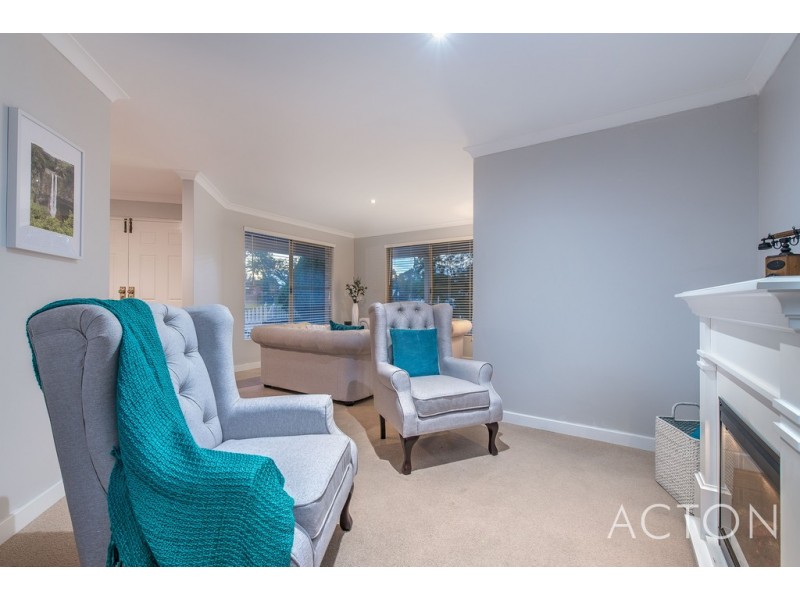 40 ABBEVILLE CIRCLE, Mindarie WA 6030