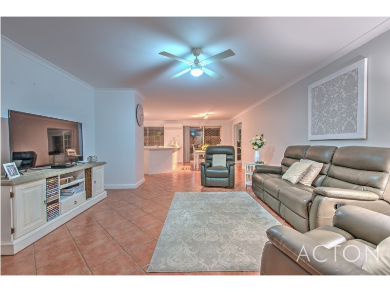 40 ABBEVILLE CIRCLE, Mindarie WA 6030