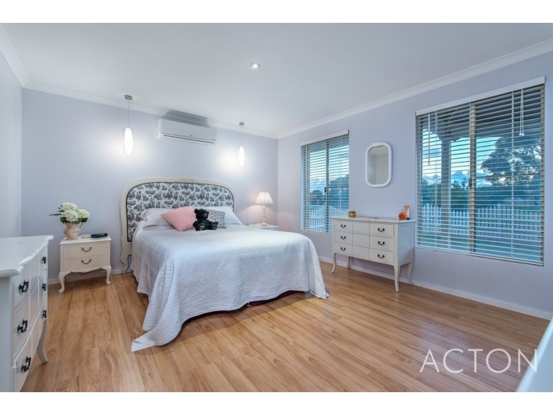 40 ABBEVILLE CIRCLE, Mindarie WA 6030