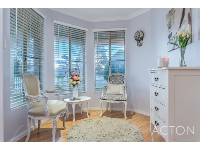 40 ABBEVILLE CIRCLE, Mindarie WA 6030