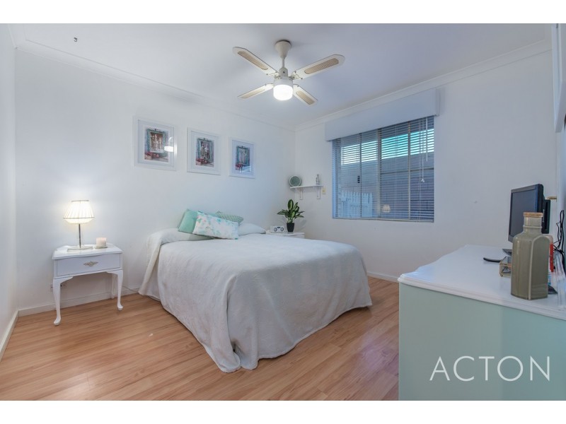 40 ABBEVILLE CIRCLE, Mindarie WA 6030
