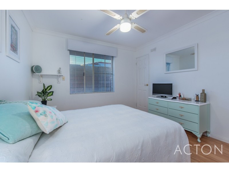 40 ABBEVILLE CIRCLE, Mindarie WA 6030
